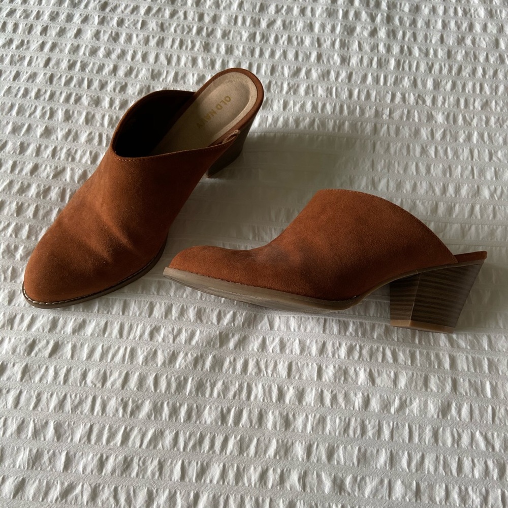 Camel suede heeled mule slide
